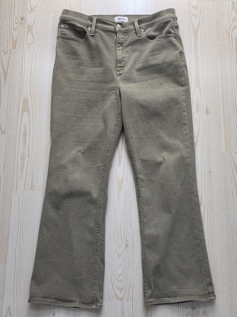 Pistola Lennon Kick Flare Crop Jeans in Olive Size 31